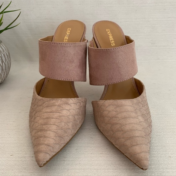 New EXPRESS Blush Reptile Slide Heels Woman’s 10 - Picture 4 of 13